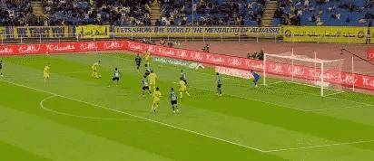 包含联赛竞争持续加剧，积分形势更加胶着的词条